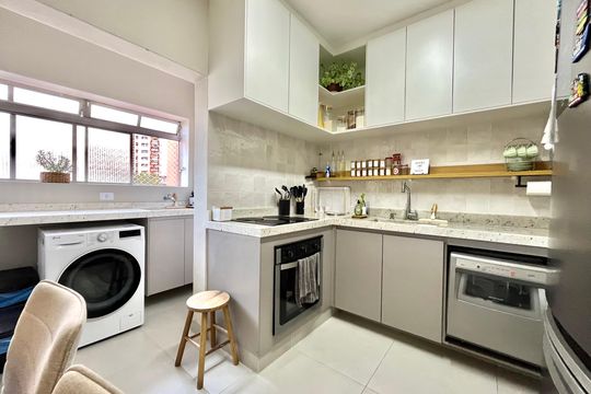 Cozinha de apartamento à venda com 2 quartos, 73m² em Chácara Inglesa, São Paulo