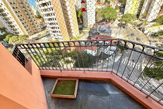 Varanda  de apartamento à venda com 2 quartos, 73m² em Chácara Inglesa, São Paulo