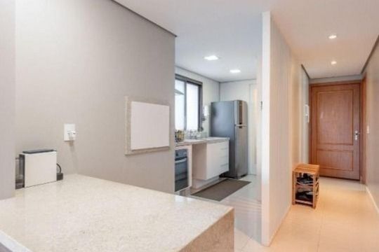 Cozinha de apartamento para alugar com 2 quartos, 128m² em Petrópolis, Porto Alegre