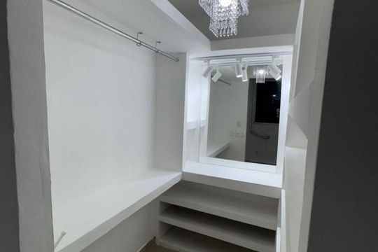 Quarto de apartamento à venda com 2 quartos, 45m² em Realengo, Rio de Janeiro