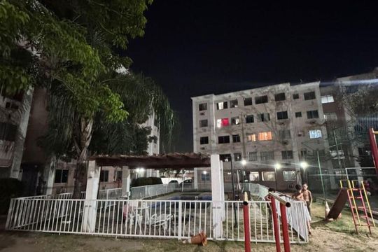 Área externa de apartamento à venda com 2 quartos, 45m² em Realengo, Rio de Janeiro
