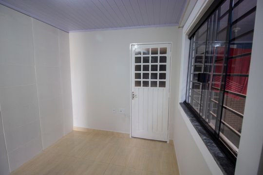 Casa para alugar com 1 quarto, 45m² em Qr 629, Brasília