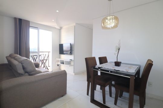 Apartamento à venda com 1 quarto, 48m² em Parque Jaçatuba, Santo André