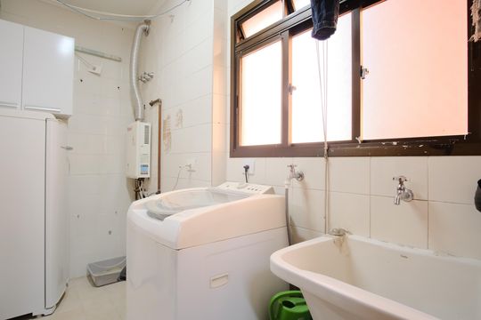 Área de Serviço de apartamento à venda com 4 quartos, 124m² em Vila Carrão, São Paulo