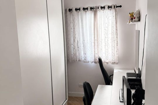 Quarto de apartamento à venda com 2 quartos, 56m² em Jardim Santo Antônio, Santo André