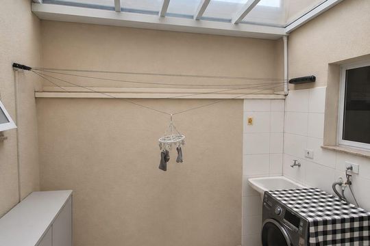 Área de serviço de apartamento à venda com 2 quartos, 56m² em Jardim Santo Antônio, Santo André