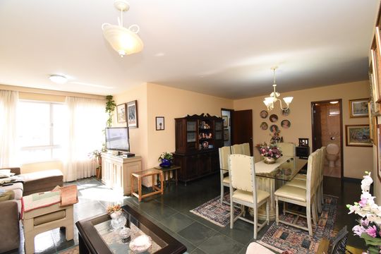 Sala de apartamento à venda com 3 quartos, 146m² em Centro Cívico, Curitiba