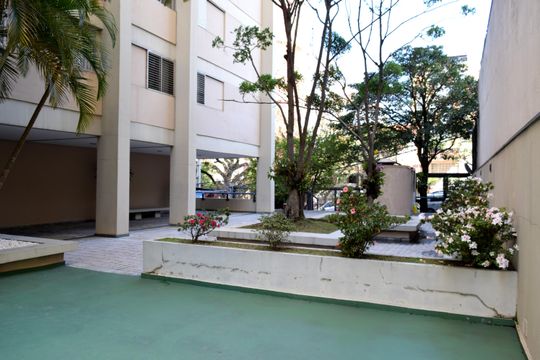Jardim de apartamento à venda com 4 quartos, 110m² em Vila Madalena, São Paulo