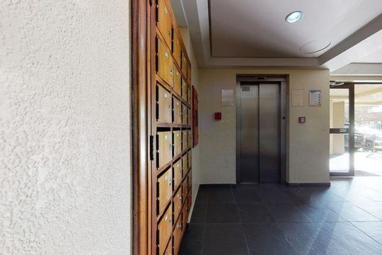 Área externa de apartamento para alugar com 2 quartos, 60m² em Nonoai, Porto Alegre