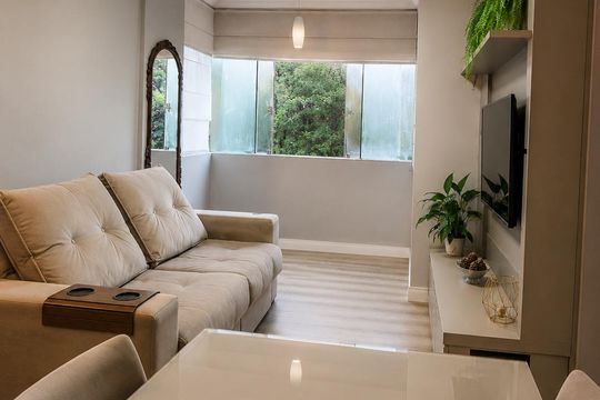 Sala de apartamento para alugar com 3 quartos, 80m² em Nonoai, Porto Alegre