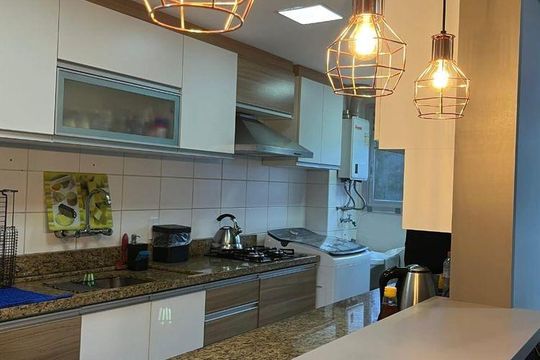 Cozinha de apartamento para alugar com 3 quartos, 80m² em Nonoai, Porto Alegre