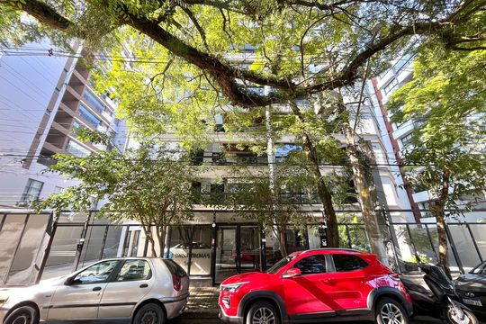 Fachada de apartamento à venda com 3 quartos, 95m² em Jardim Prudência, São Paulo