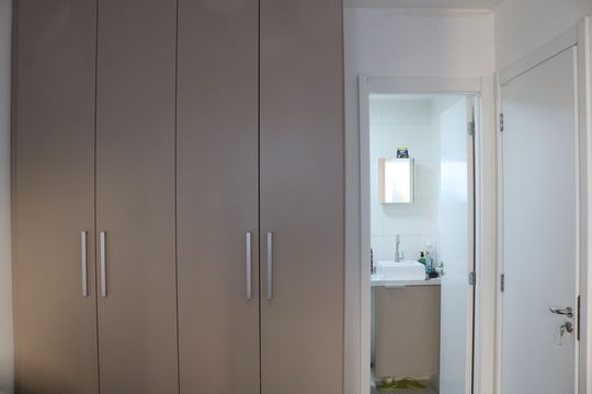 Quarto de apartamento à venda com 1 quarto, 27m² em Barra Funda, São Paulo