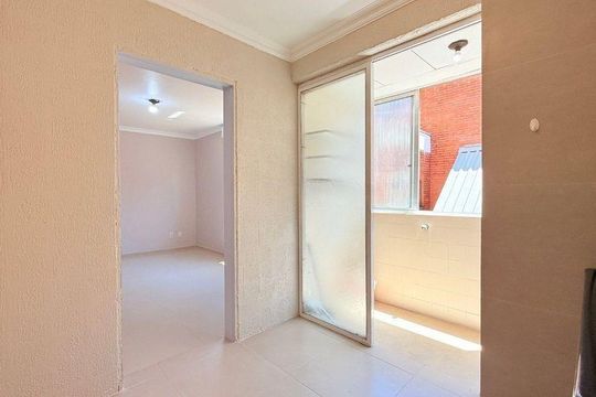 Cozinha/Área de serviço de apartamento para alugar com 1 quarto, 40m² em Higienópolis, Porto Alegre