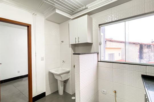 Cozinha de apartamento para alugar com 1 quarto, 35m² em Vila Rio Branco, São Paulo