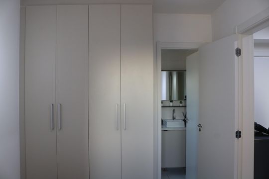Quarto de apartamento à venda com 1 quarto, 27m² em Barra Funda, São Paulo