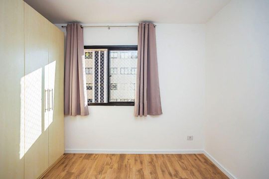 Studio de kitnet/studio para alugar com 1 quarto, 33m² em Centro, Curitiba