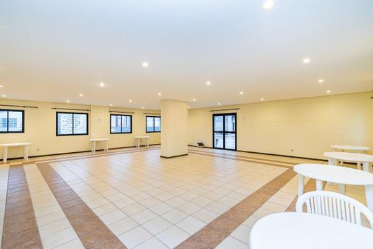 Kitnet/Studio para alugar com 1 quarto, 33m² em Centro, Curitiba
