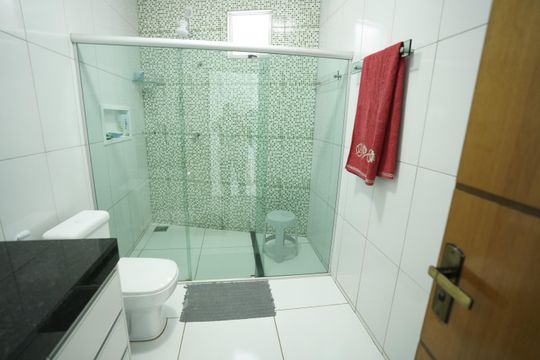 Casa à venda com 4 quartos, 360m² em Residencial Vale dos Sonhos, Goiânia
