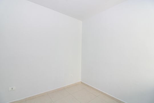 Quarto 2 de apartamento para alugar com 2 quartos, 36m² em Vila Guilhermina, São Paulo
