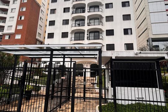 Fachada de apartamento para alugar com 2 quartos, 69m² em Vila Olímpia, São Paulo