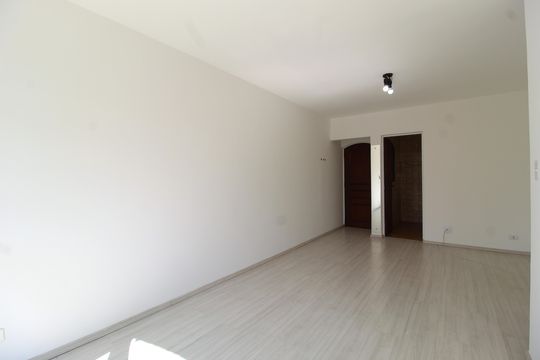 Sala de apartamento à venda com 2 quartos, 70m² em Vila Olímpia, São Paulo