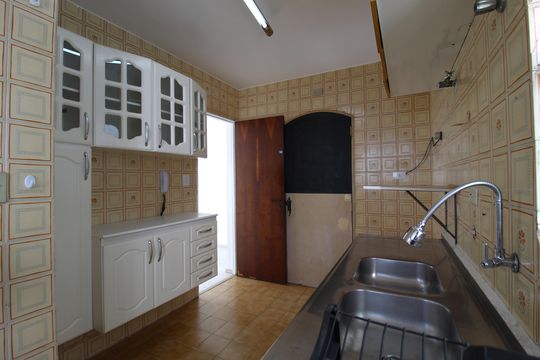 Cozinha de apartamento à venda com 2 quartos, 70m² em Vila Olímpia, São Paulo