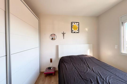Suíte  de apartamento à venda com 3 quartos, 103m² em Vila Primavera, São Paulo