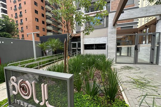 Fachada de apartamento à venda com 1 quarto, 51m² em Alphaville Industrial, Barueri