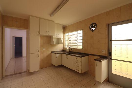 Cozinha  de casa à venda com 2 quartos, 110m² em Vila Planalto, São Bernardo do Campo