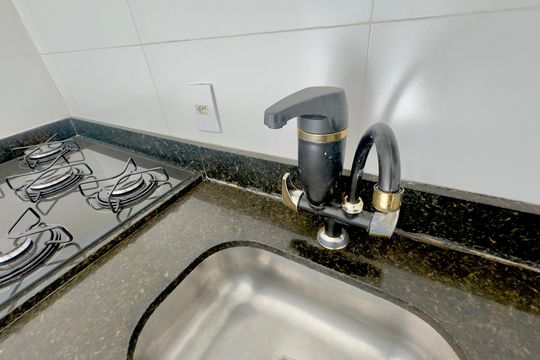 Cozinha de apartamento para alugar com 3 quartos, 60m² em Jardim Madeirense, Guarulhos