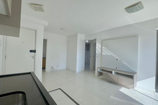 Cozinha de apartamento para alugar com 3 quartos, 60m² em Jardim Madeirense, Guarulhos