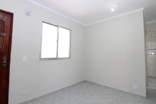 Sala de apartamento para alugar com 2 quartos, 53m² em Vila Silvia, São Paulo