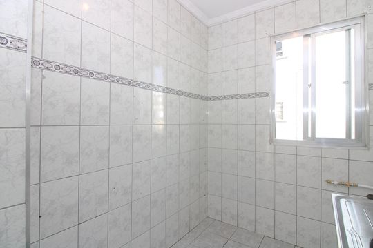 Cozinha de apartamento para alugar com 2 quartos, 53m² em Vila Silvia, São Paulo