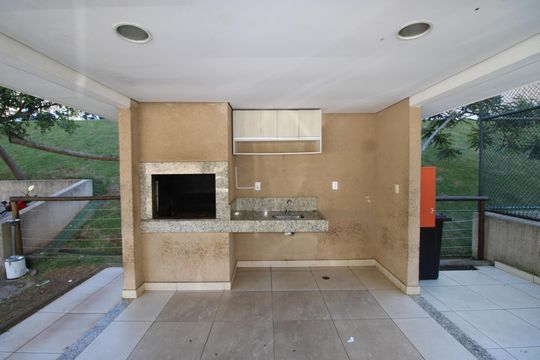 Área externa de apartamento para alugar com 2 quartos, 42m² em Colônia (zona Leste), São Paulo