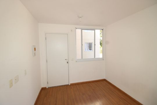 Apartamento para alugar com 2 quartos, 42m² em Colônia (zona Leste), São Paulo