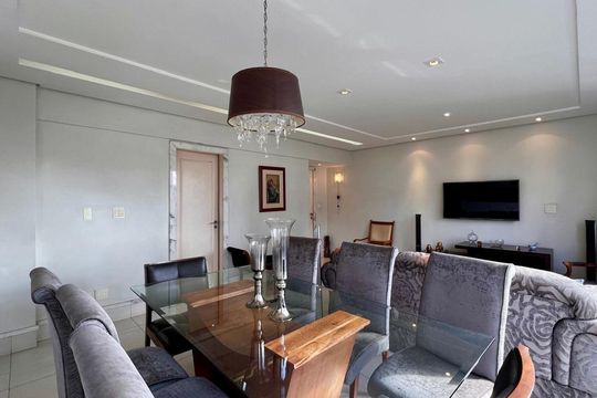 Apartamento à venda com 4 quartos, 130m² em Gutierrez, Belo Horizonte