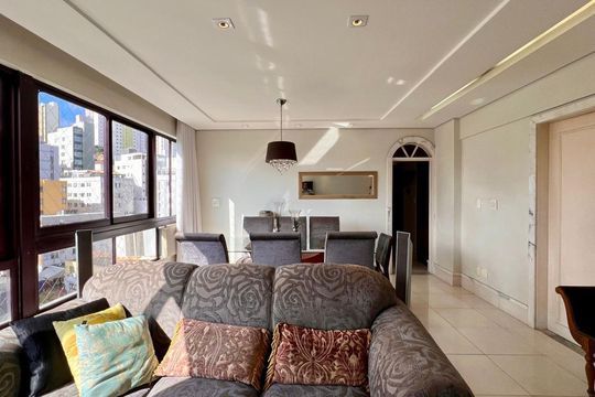 Apartamento à venda com 4 quartos, 130m² em Gutierrez, Belo Horizonte