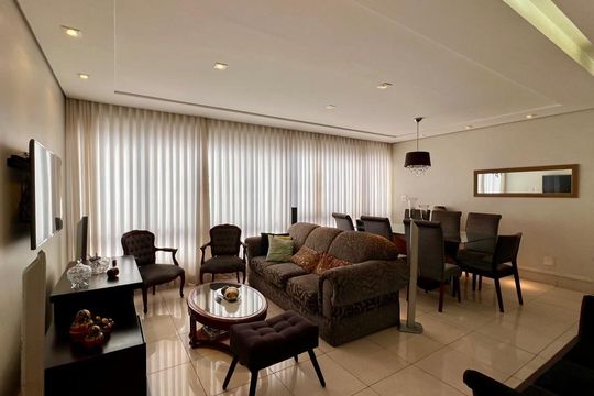 Apartamento à venda com 4 quartos, 130m² em Gutierrez, Belo Horizonte
