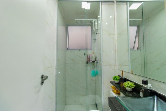 Banheiro de apartamento para alugar com 2 quartos, 38m² em Jardim Petropolis, Cotia
