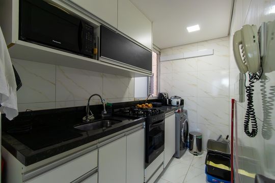 Cozinha - Armários de apartamento para alugar com 2 quartos, 38m² em Jardim Petropolis, Cotia