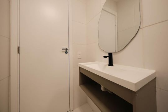 Banheiro de apartamento à venda com 2 quartos, 33m² em Vila Silvia, São Paulo