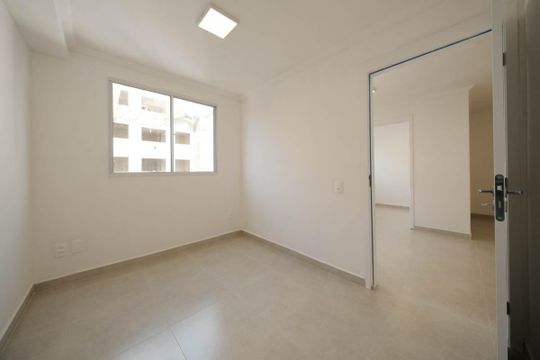 Quarto 1 de apartamento à venda com 2 quartos, 33m² em Vila Silvia, São Paulo