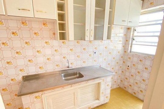 Cozinha de apartamento para alugar com 1 quarto, 41m² em Cidade Baixa, Porto Alegre
