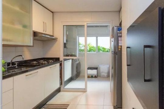 Cozinha de apartamento para alugar com 3 quartos, 128m² em Vila Jardim, Porto Alegre