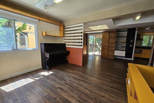 Sala de casa de condomínio para alugar com 3 quartos, 127m² em Mário Quintana, Porto Alegre