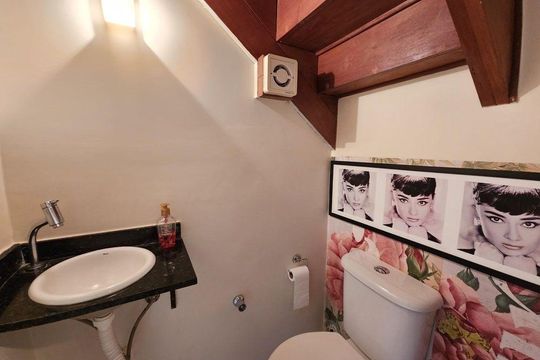 Banheiro 3 de casa de condomínio para alugar com 3 quartos, 127m² em Mário Quintana, Porto Alegre