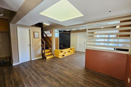 Sala de casa de condomínio para alugar com 3 quartos, 127m² em Mário Quintana, Porto Alegre