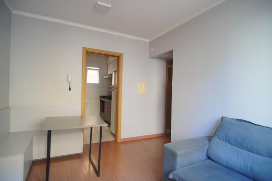 Sala de apartamento para alugar com 2 quartos, 50m² em Liberdade, Novo Hamburgo