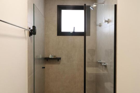 Banheiro de apartamento à venda com 1 quarto, 30m² em Consolação, São Paulo